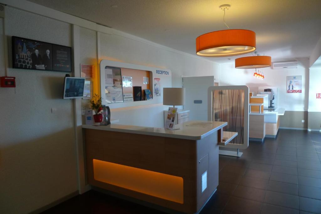Ibis Budget Narbonne Sud A9/A61 Exterior photo
